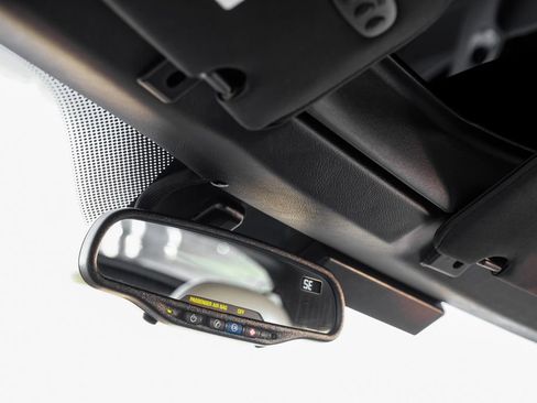 Used 2006 Chevrolet Corvette Coupe w/ Preferred Equipment Group image 27