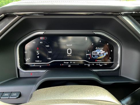 Used 2025 GMC Sierra 2500 AT4X AWD/4WD image 14