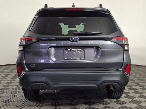 Used 2026 Subaru Forester Premium AWD/4WD image 8