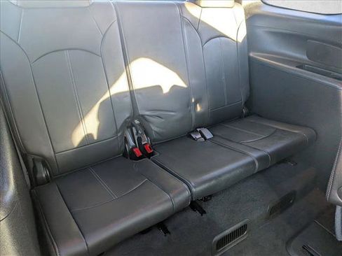 Used 2017 GMC Acadia Limited SLT image 24