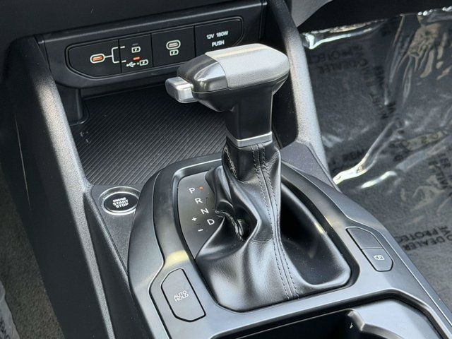 Used 2025 Kia K4 FWD image 22