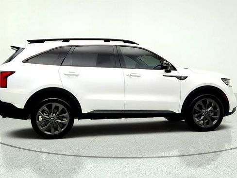 Used 2023 Kia Sorento SX Prestige AWD/4WD image 4