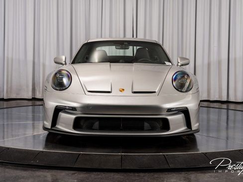 Used 2022 Porsche 911 GT3 image 3