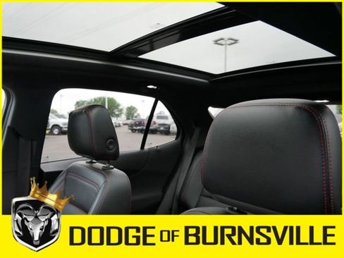 Used 2022 Chevrolet Equinox RS w/ RS Leather Package AWD/4WD image 21