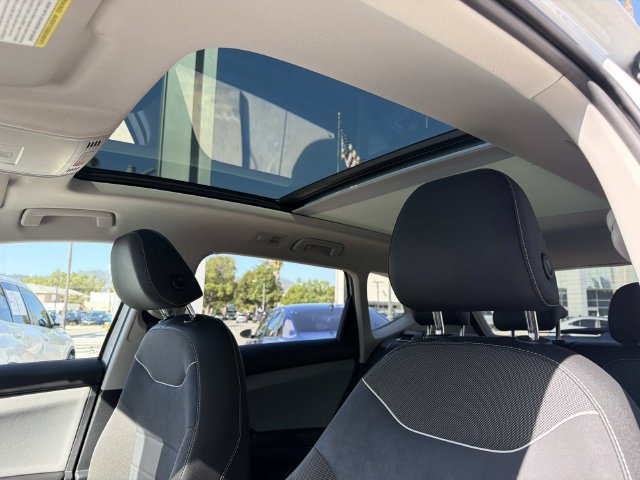Certified 2023 Volkswagen Taos SE w/ Panoramic Sunroof Package FWD image 16