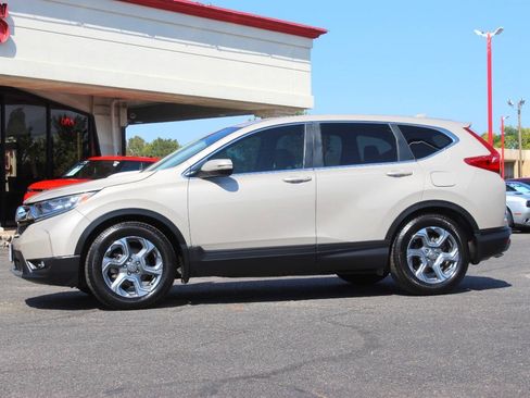 Used 2018 Honda CR-V EX-L image 6