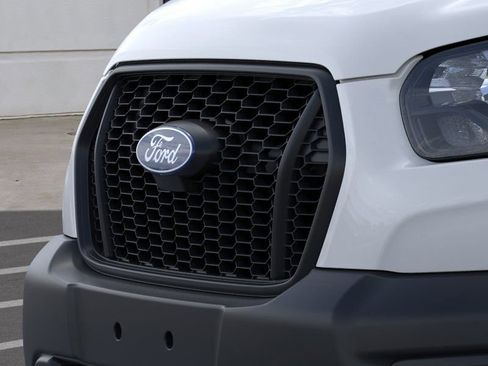 New 2026 Ford Transit 350 XL image 17
