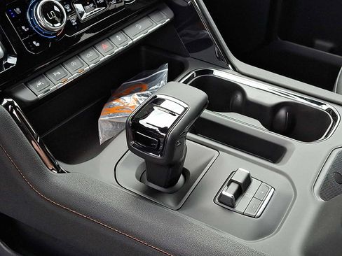 New 2026 GMC Sierra 1500 AT4 w/ AT4 Premium Package image 14