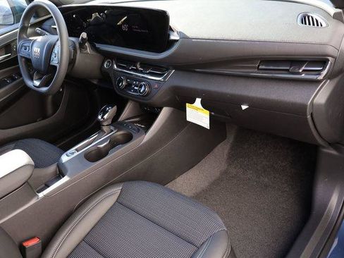 New 2026 Buick Envista Preferred image 8