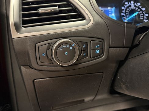 Used 2023 Ford Edge SEL w/ Convenience Package AWD/4WD image 18