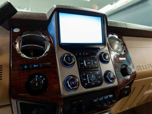 Used 2014 Ford F350 King Ranch image 12