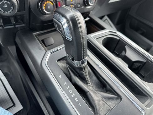 Used 2016 Ford F150 XLT w/ Equipment Group 302A Luxury image 18