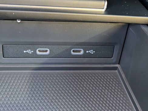 New 2026 Volkswagen Atlas Cross Sport SE FWD image 22