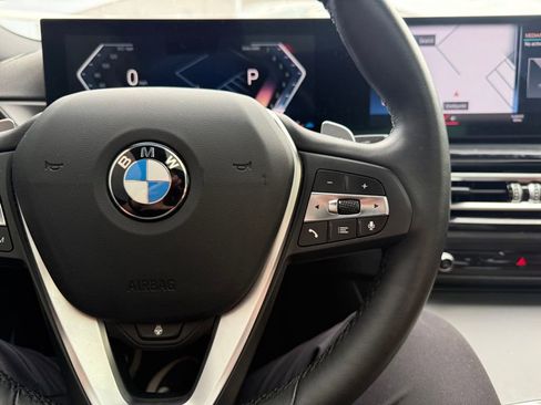 Used 2023 BMW 230i Coupe w/ Premium Package image 11