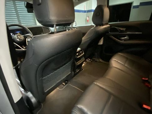 Certified 2024 Mercedes-Benz GLE 450e 4MATIC image 11