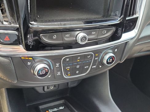 Used 2019 Chevrolet Traverse Premier w/ Redline Edition FWD image 29