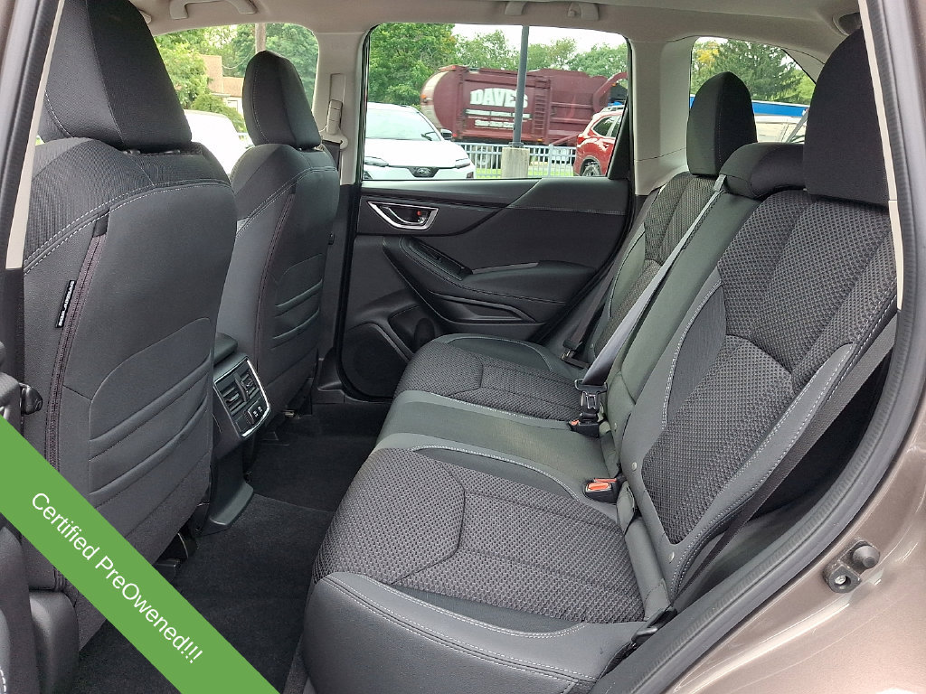 Used 2024 Subaru Forester Premium AWD/4WD image 11