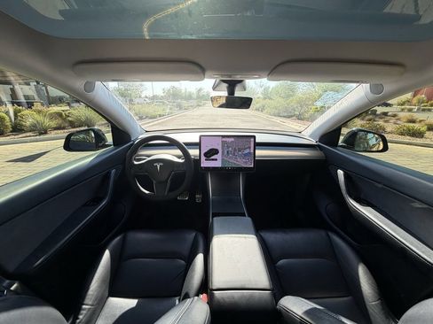 Used 2020 Tesla Model Y Long Range AWD/4WD image 12