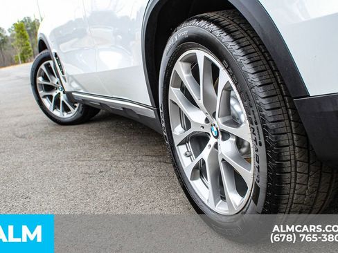 Used 2026 BMW X5 xDrive50e w/ Executive Package image 14