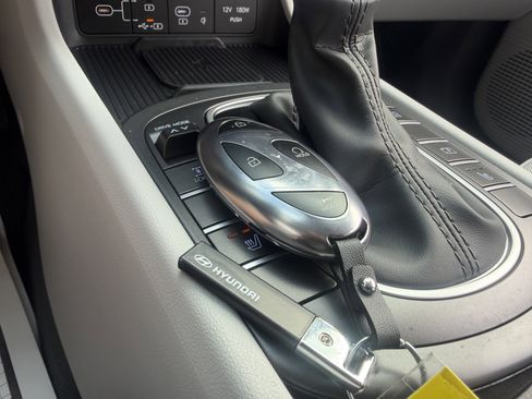 Certified 2026 Hyundai Kona SEL Sport AWD/4WD image 40