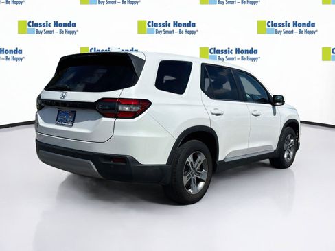 Certified 2024 Honda Pilot EX-L image 8