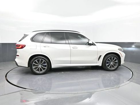 Used 2020 BMW X5 M50i w/ Premium Package AWD/4WD image 32