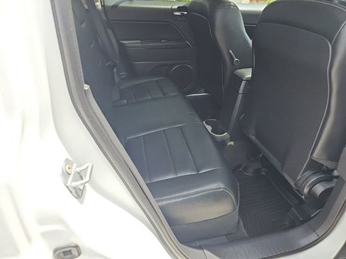 Used 2017 Jeep Patriot High Altitude FWD image 25