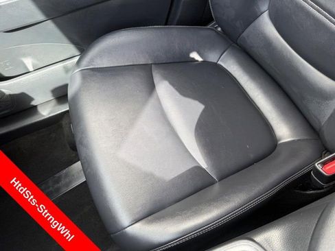 Used 2019 Toyota RAV4 XLE Premium w/ Cold Weather Package AWD/4WD image 27
