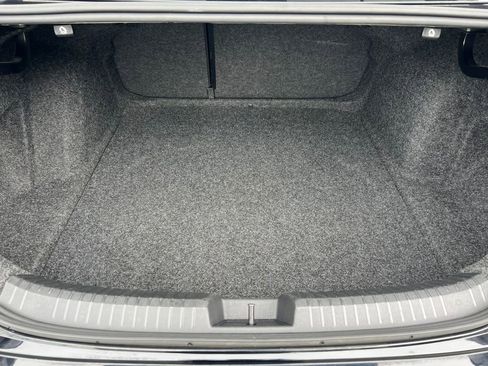 Used 2024 Volkswagen Jetta SE FWD image 16