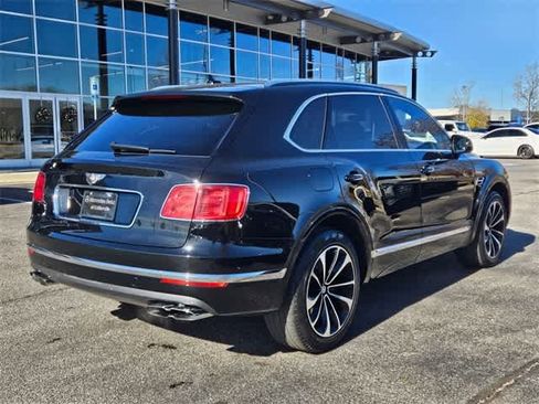 Used 2020 Bentley Bentayga Design Series image 9