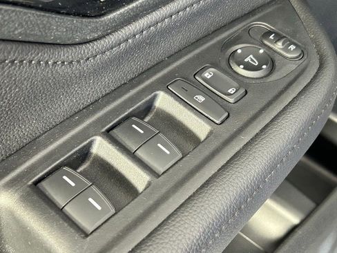 Used 2024 Honda Odyssey Touring image 38