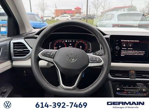 New 2026 Volkswagen Taos SEL image 20