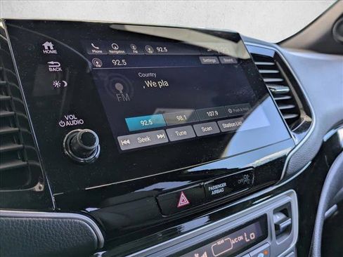 Used 2019 Honda Passport Touring image 14