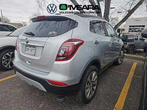 Used 2019 Buick Encore Preferred image 3