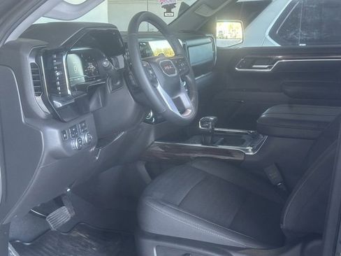 Used 2025 GMC Sierra 1500 Elevation w/ Max Trailering Package image 18