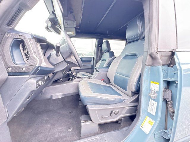 Used 2022 Ford Bronco Outer Banks AWD/4WD image 19