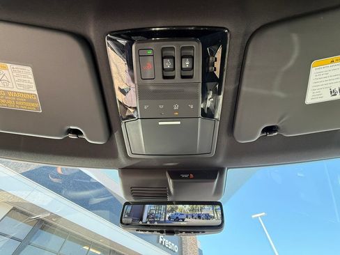New 2026 Mitsubishi Outlander SEL AWD/4WD image 32