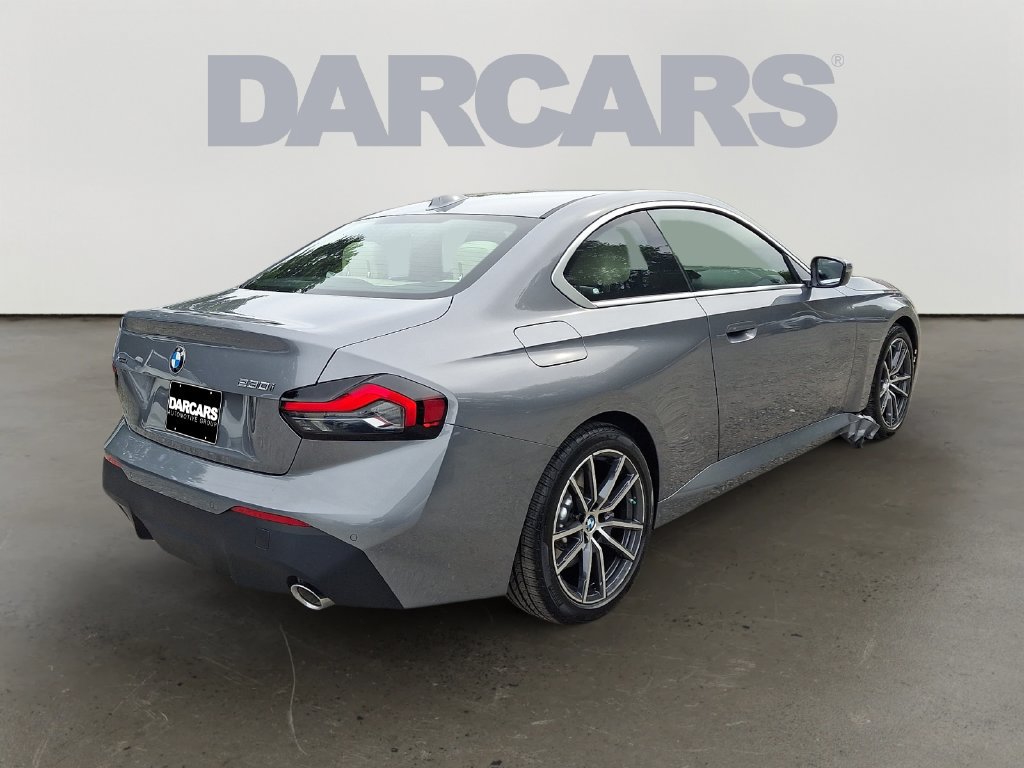 Used 2025 BMW 230i xDrive Coupe w/ Convenience Package AWD/4WD image 6