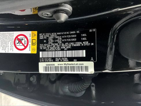 Used 2019 Lexus RX 350 FWD w/ Premium Package image 18