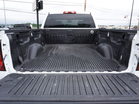 Used 2015 Chevrolet Silverado 2500 W/T w/ Snow Plow Prep Package AWD/4WD image 26