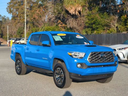 Used 2021 Toyota Tacoma TRD Sport image 11