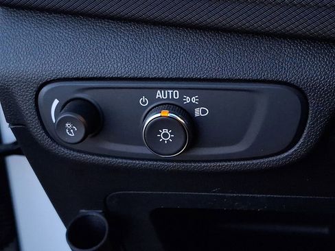 Used 2024 Chevrolet TrailBlazer LS w/ LS Convenience Package image 24