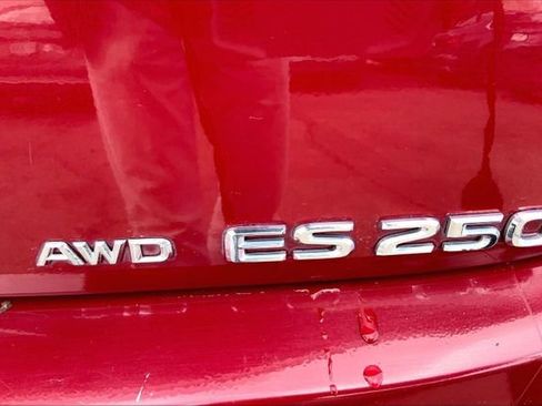 Used 2021 Lexus ES 250 w/ Premium Package image 13