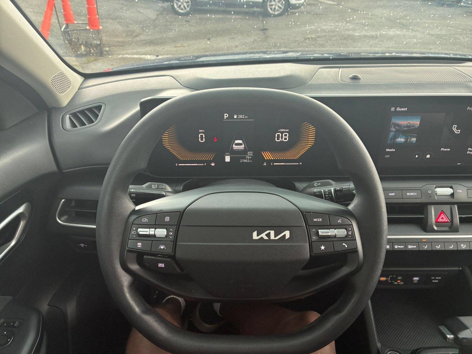 Used 2025 Kia K4 FWD image 28