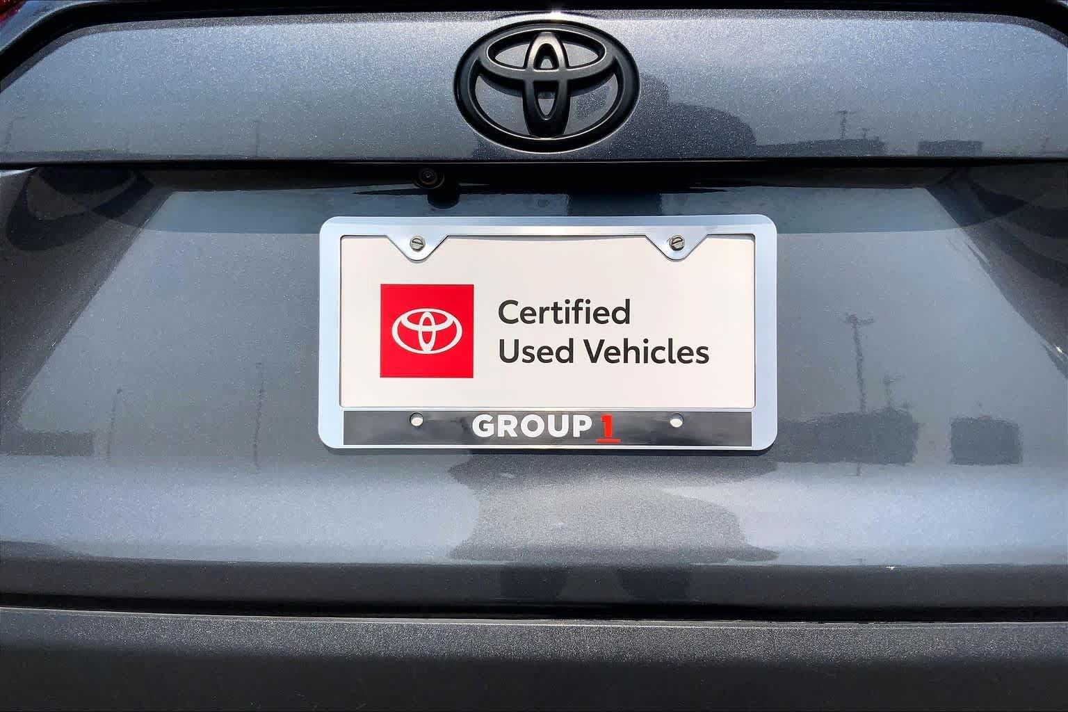 Used 2023 Toyota RAV4 LE FWD image 10