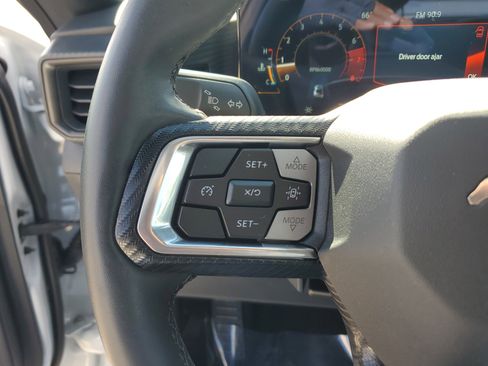 Used 2025 Ford Mustang Coupe image 25