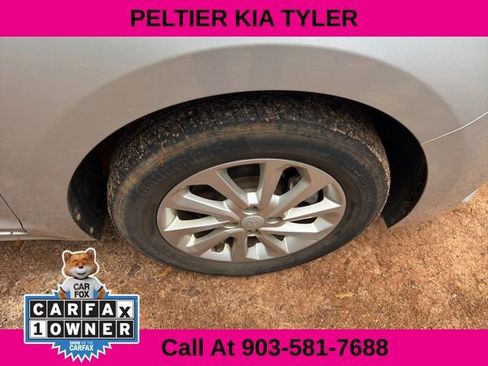 Used 2021 Hyundai Accent SEL image 14