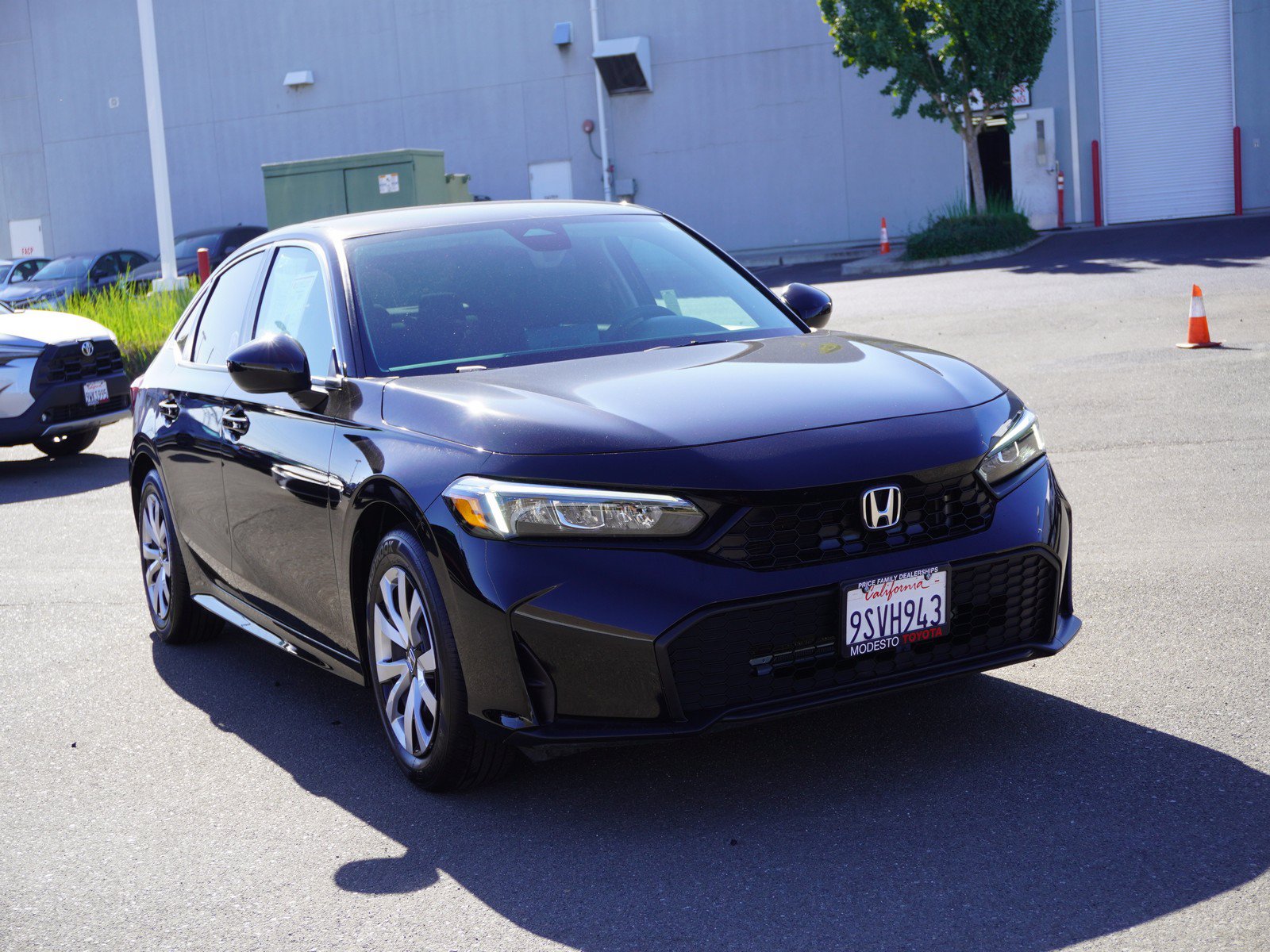 Used 2025 Honda Civic LX image 1