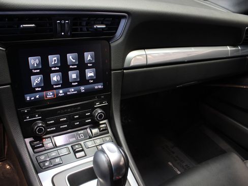 Used 2017 Porsche 911 Carrera image 47