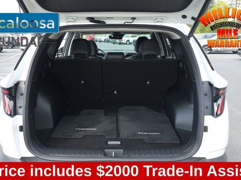 Used 2023 Hyundai Tucson SEL w/ Convenience Package image 10